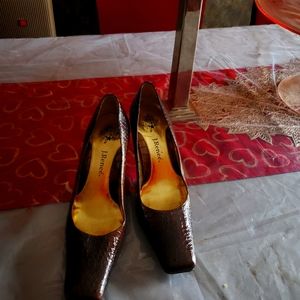 J Renee brown alligator pumps